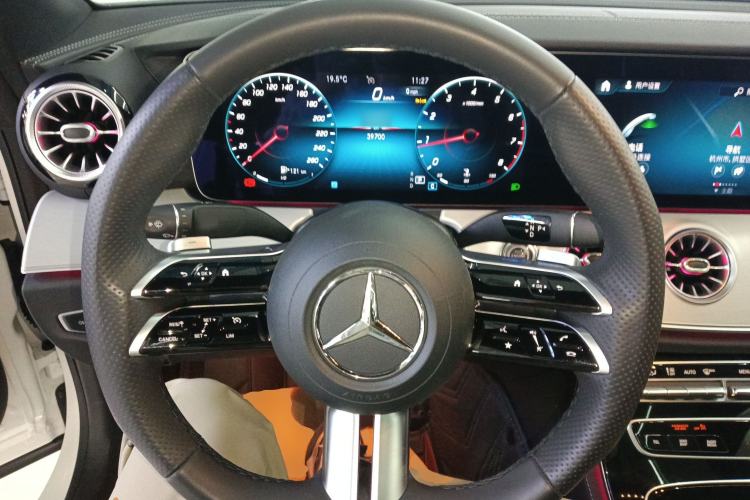 Used Mercedes-Benz E-Class 2023-Year Restyled E 260 Coupe Steering Wheel