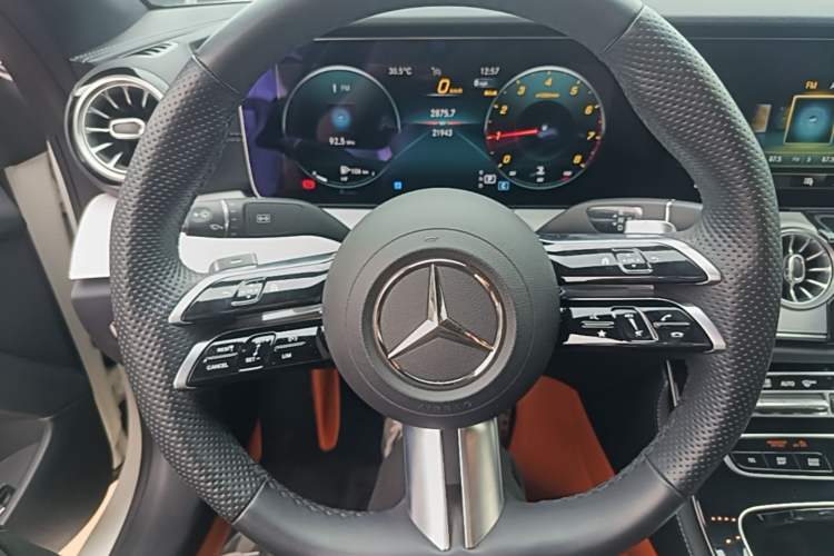 Used Mercedes-Benz E-Class 2023 E 260 Coupe Steering Wheel