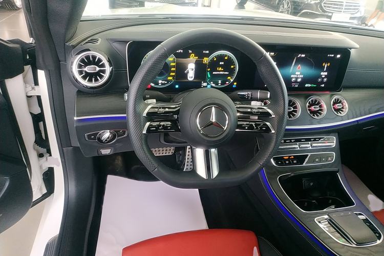 Used Mercedes-Benz E-Class 2023-Year Restyled E 260 Coupe Steering Wheel