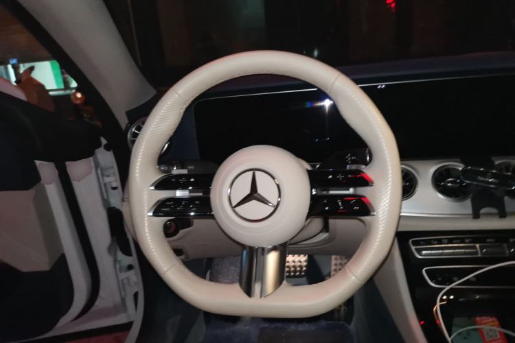 Used Mercedes-Benz E-Class 2023-Year Restyled E 260 Coupe Steering Wheel