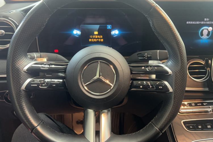 Used Mercedes-Benz E-Class 2023 E 260 Stylish Sports Edition Steering Wheel