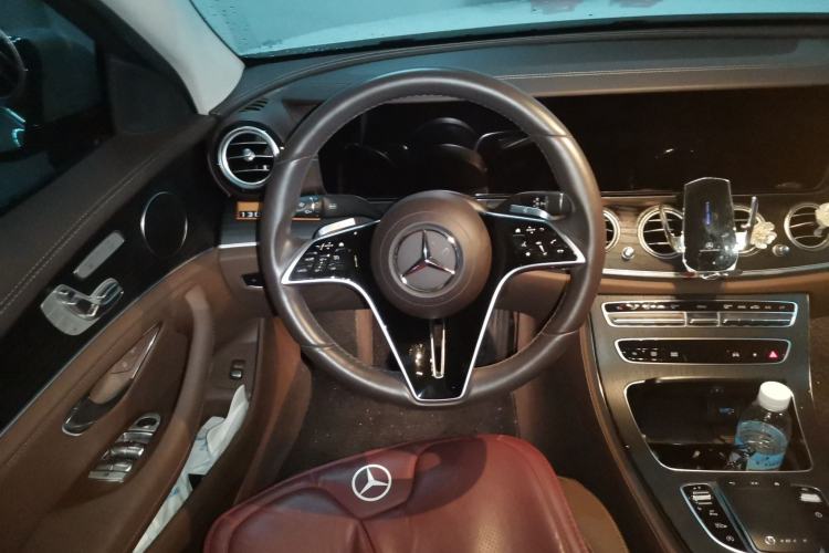 Used Mercedes-Benz E-Class 2023 E 300 L Stylish Model Steering Wheel