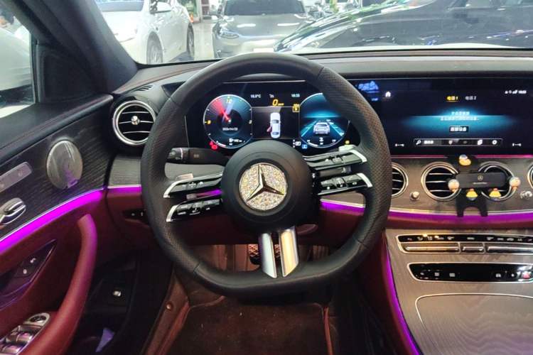 Used Mercedes-Benz E-Class 2023 E 300 L Sport Luxury Edition Steering Wheel