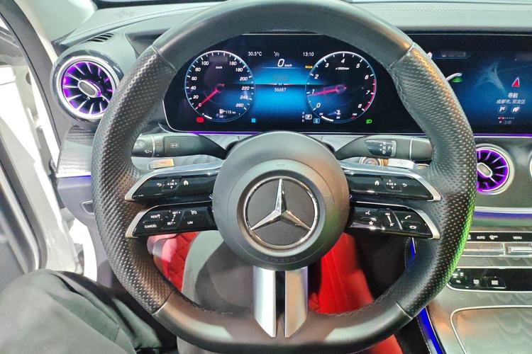 Used Mercedes-Benz E-Class 2023 E 260 Stylish Sports Edition Steering Wheel