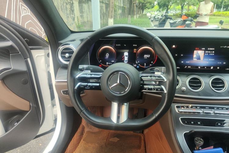 Used Mercedes-Benz E-Class 2023 E 300 Stylish Sports Edition Steering Wheel