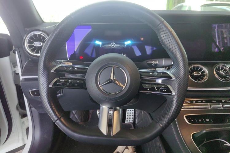 Used Mercedes-Benz E-Class 2023 E 300 Coupe Steering Wheel