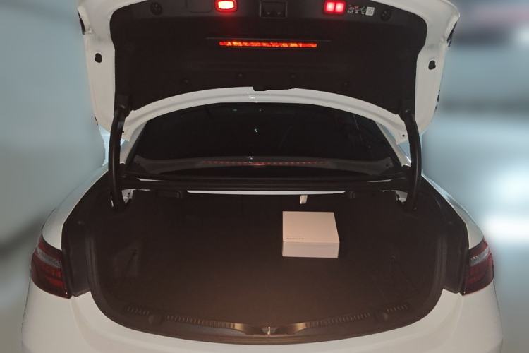 Used Mercedes-Benz E-Class 2023-Year Restyled E 300 Coupe Trunk