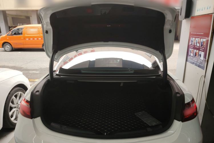 Used Mercedes-Benz E-Class 2023-Year Restyled E 260 Coupe Trunk