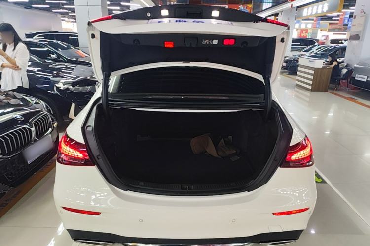 Used Mercedes-Benz E-Class 2023 Restyled E 300 L Sporty and Stylish Edition Trunk