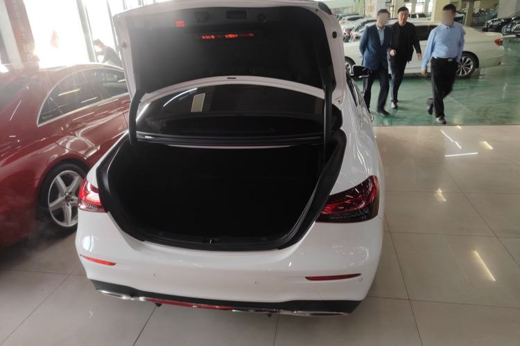 Used Mercedes-Benz E-Class 2023 Restyled E 260 L Sport Edition Trunk