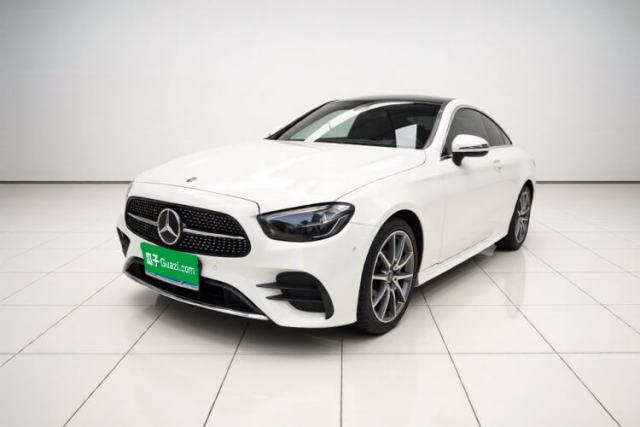 Ojetý Mercedes-Benz E-Class 2023 E 260 Coupe