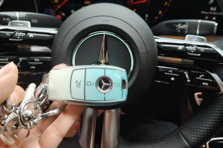 Used Mercedes-Benz E-Class 2023-Year Restyled E 260 Coupe Vehicle Key