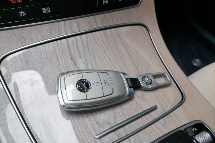 Used Mercedes-Benz E-Class 2023 E 300 Coupe Vehicle Key
