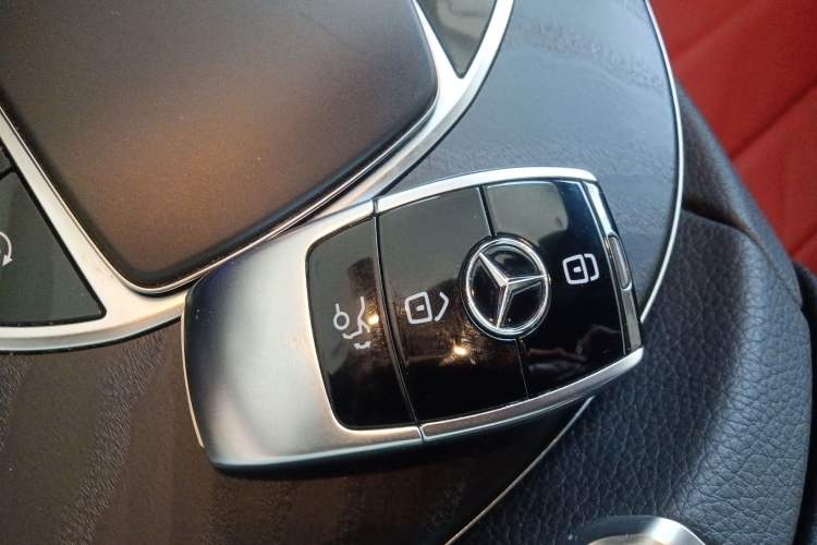 Used Mercedes-Benz E-Class 2023-Year Restyled E 260 Coupe Vehicle Key