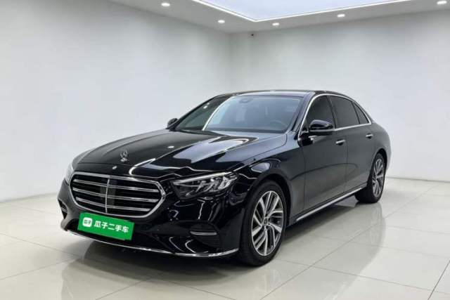 Mercedes-Benz E-Class 2024 Refresh E 300 L Stylish Edition مستعملة