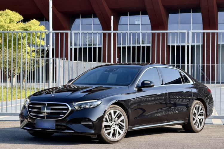 Used Mercedes-Benz E-Class 2024 Refresh E 300 L Stylish Edition Guazi used car, China used car export, Used car for sale, Used cars, Cheapest cars for sale