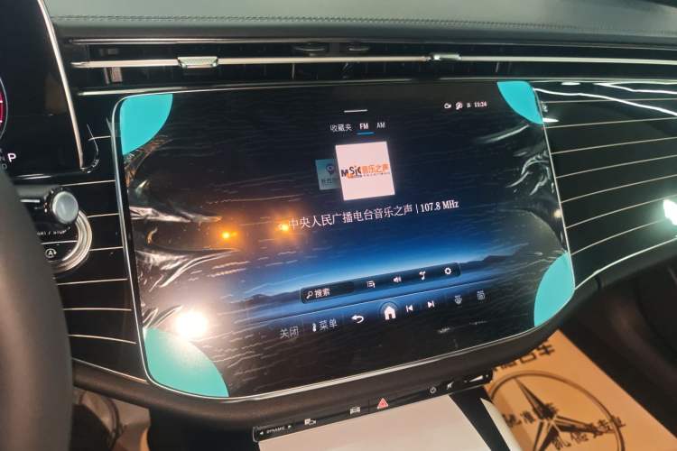 Used Mercedes-Benz E-Class 2024 E 260 L Audio And AC Panel