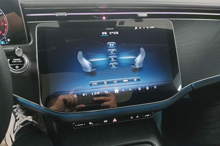 Used Mercedes-Benz E-Class 2024 Facelift E 300 L Fashion Sport Edition Audio And AC Panel