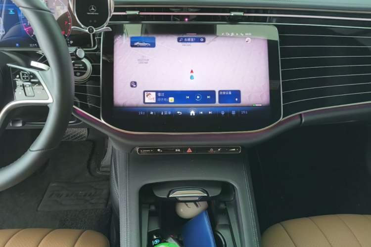 Used Mercedes-Benz E-Class 2024 Facelift E 260 L Audio And AC Panel