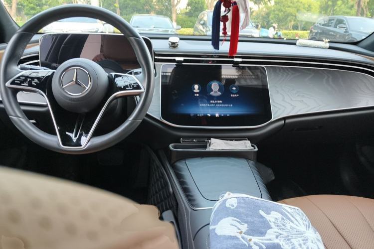 Used Mercedes-Benz E-Class 2024 E 260 Sport Edition Center Console