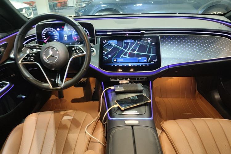 Used Mercedes-Benz E-Class 2024 E 300 L Stylish Model Center Console