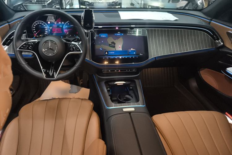 Used Mercedes-Benz E-Class 2024 E 300 L Stylish Model Center Console