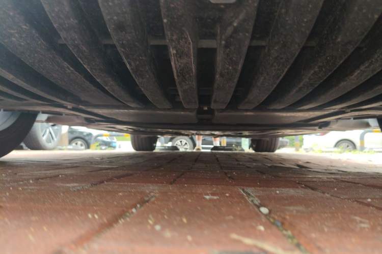 Used Mercedes-Benz E-Class 2024 E 260 L Chassis Front