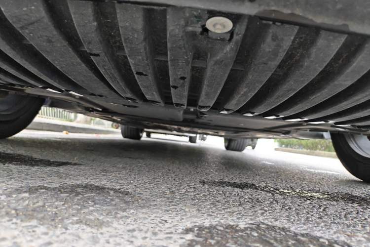 Used Mercedes-Benz E-Class 2024 E 300 L Luxury Model Chassis Front
