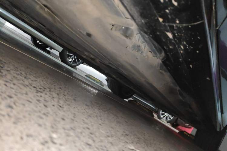 Used Mercedes-Benz E-Class 2024 E 300 L Stylish Model Chassis Front Left