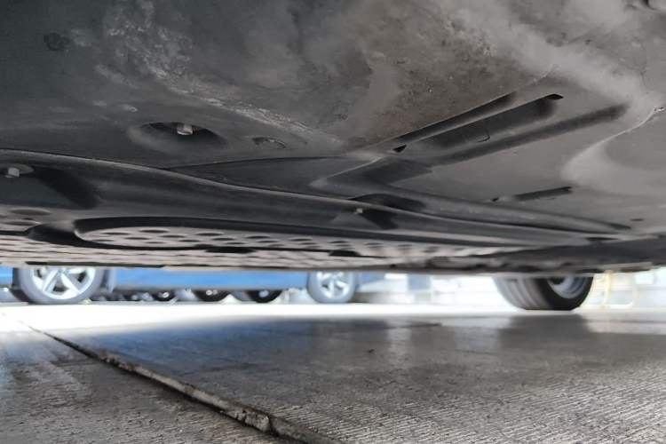 Used Mercedes-Benz E-Class 2024 E 260 Sport Edition Chassis Front Left