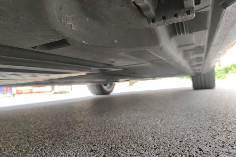 Used Mercedes-Benz E-Class 2024 E 300 L Stylish Model Chassis Front Left