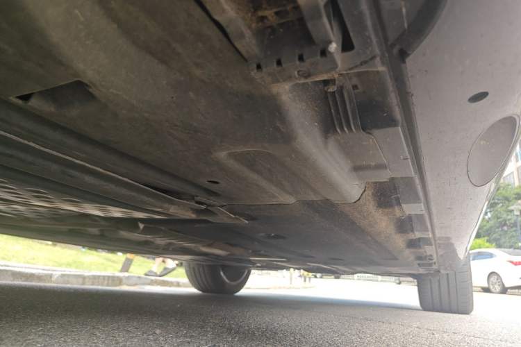 Used Mercedes-Benz E-Class 2024 E 300 L Luxury Model Chassis Front Left