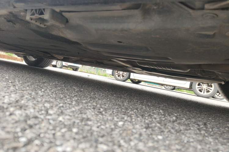 Used Mercedes-Benz E-Class 2024 E 300 L Stylish Model Chassis Front Right