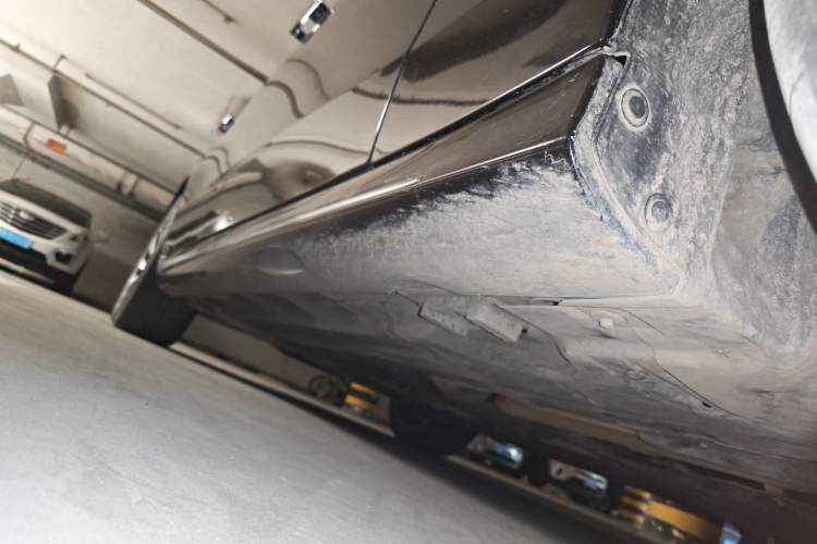 Used Mercedes-Benz E-Class 2024 E 300 L Luxury Model Chassis Front Right