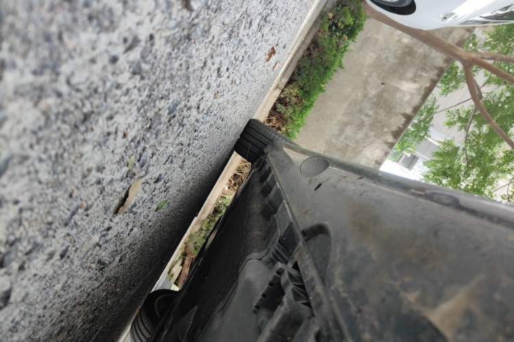 Used Mercedes-Benz E-Class 2024 E 300 L Luxury Model Chassis Front Right