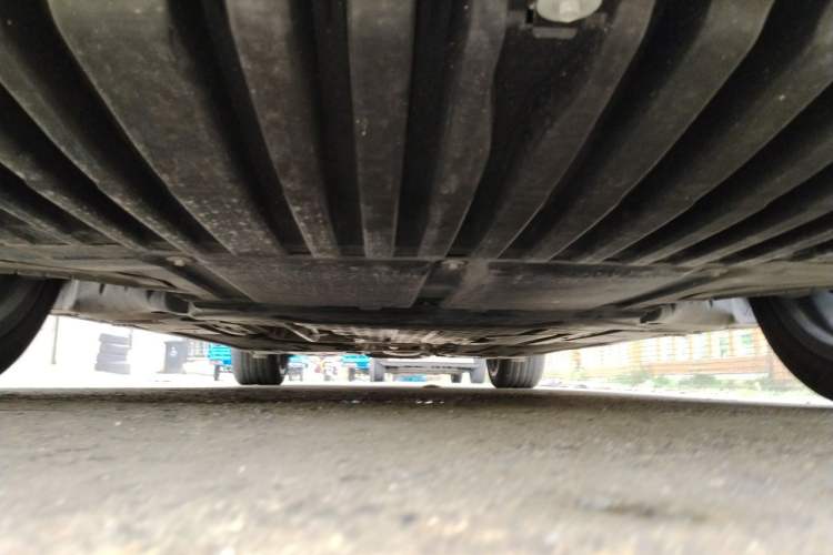 Used Mercedes-Benz E-Class 2024 E 300 L Luxury Sport Model Chassis Front