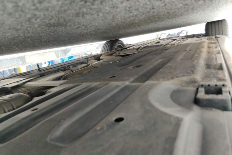 Used Mercedes-Benz E-Class 2024 E 260 L Chassis Rear Left