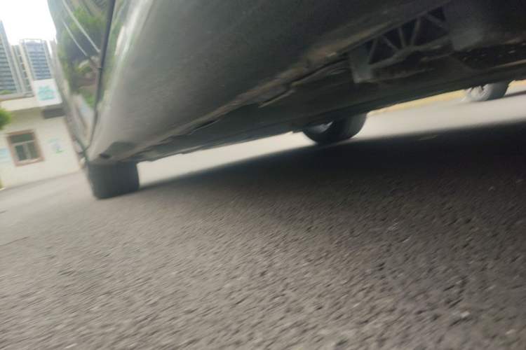 Used Mercedes-Benz E-Class 2024 E 300 L Luxury Model Chassis Rear Left