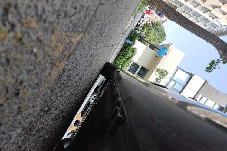 Used Mercedes-Benz E-Class 2024 E 300 L Luxury Model Chassis Rear Left