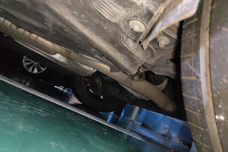 Used Mercedes-Benz E-Class 2024 E 260 Sport Edition Chassis Rear Left