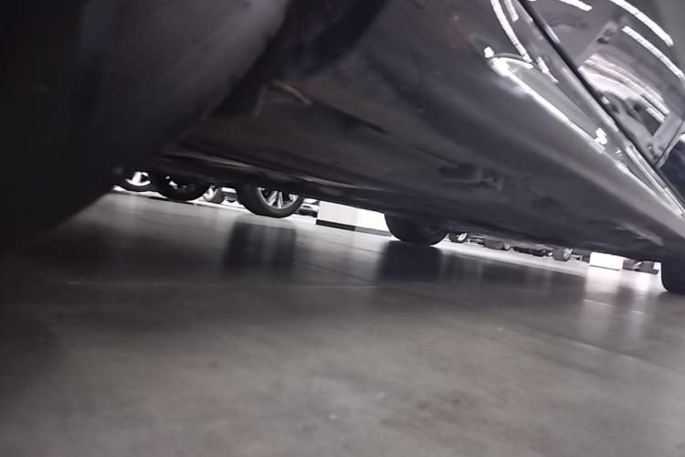 Used Mercedes-Benz E-Class 2024 Facelift E 260 L Chassis Rear Right