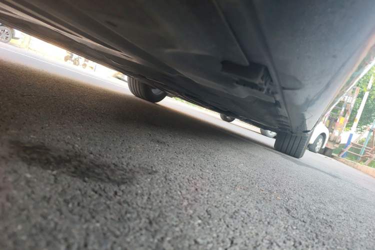 Used Mercedes-Benz E-Class 2024 E 300 L Luxury Model Chassis Rear Right