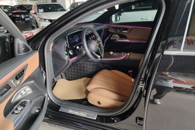 Used Mercedes-Benz E-Class 2024 E 300 L Luxury Model Driver Seat