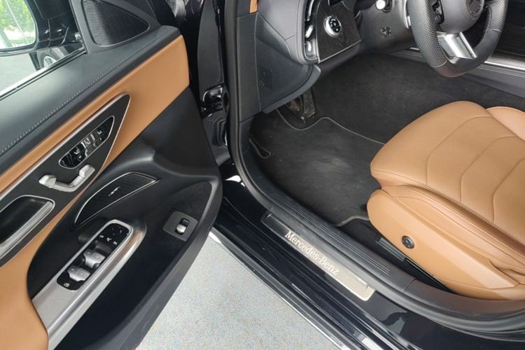 Used Mercedes-Benz E-Class 2024 E 300 L Fashion Sport Model Driver Seat