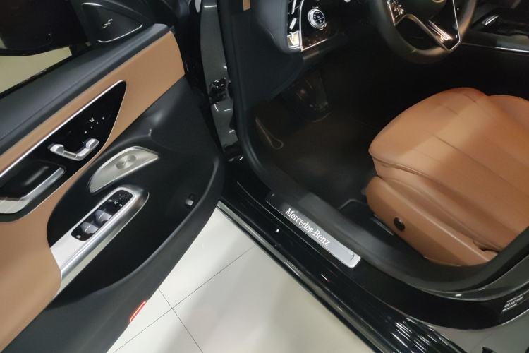 Used Mercedes-Benz E-Class 2024 E 300 Luxury Sport Edition Driver Seat