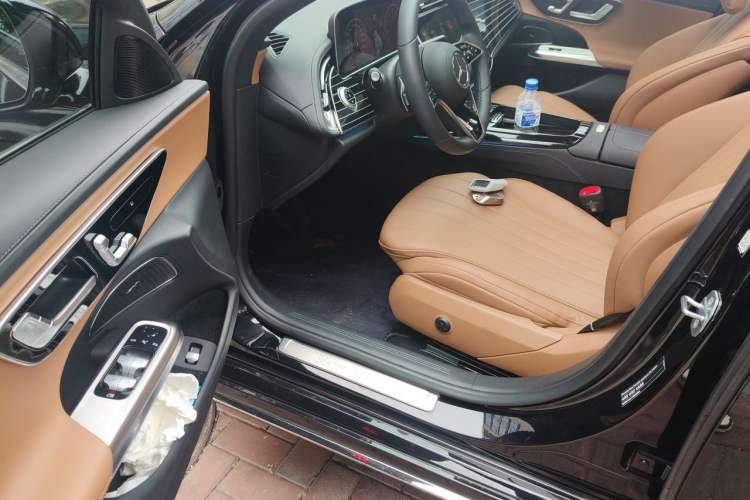 Used Mercedes-Benz E-Class 2024 E 260 L Driver Seat
