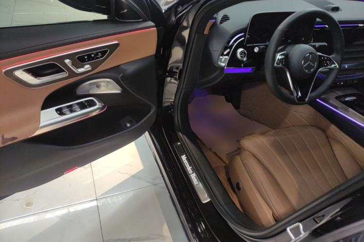 Used Mercedes-Benz E-Class 2024 E 300 L Luxury Model Driver Seat