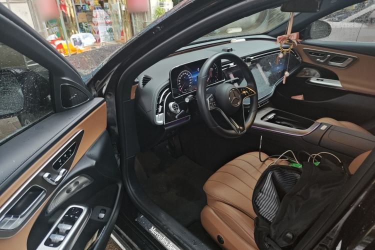 Used Mercedes-Benz E-Class 2024 Facelift E 300 L Luxury Edition Driver Seat