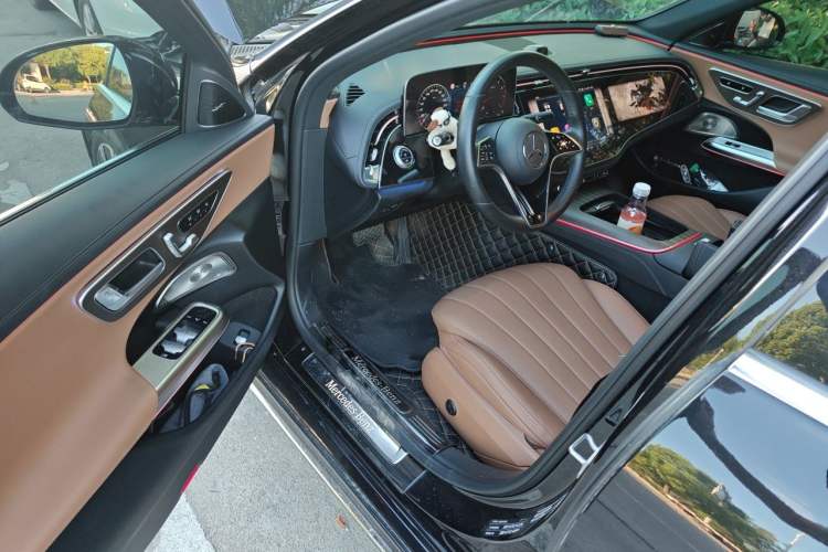 Used Mercedes-Benz E-Class 2024 E 300 L Luxury Model Driver Seat