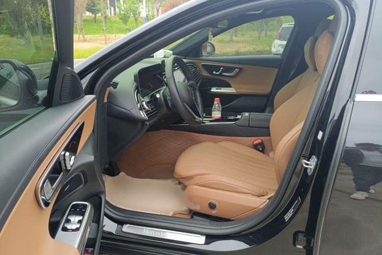 Used Mercedes-Benz E-Class 2024 E 260 L Driver Seat